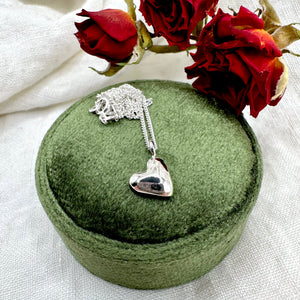 Dainty Heart Necklace