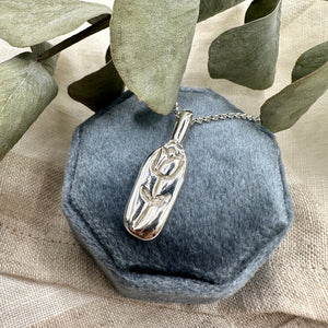Tulip Necklace