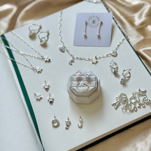 Wonder, Charm Necklace