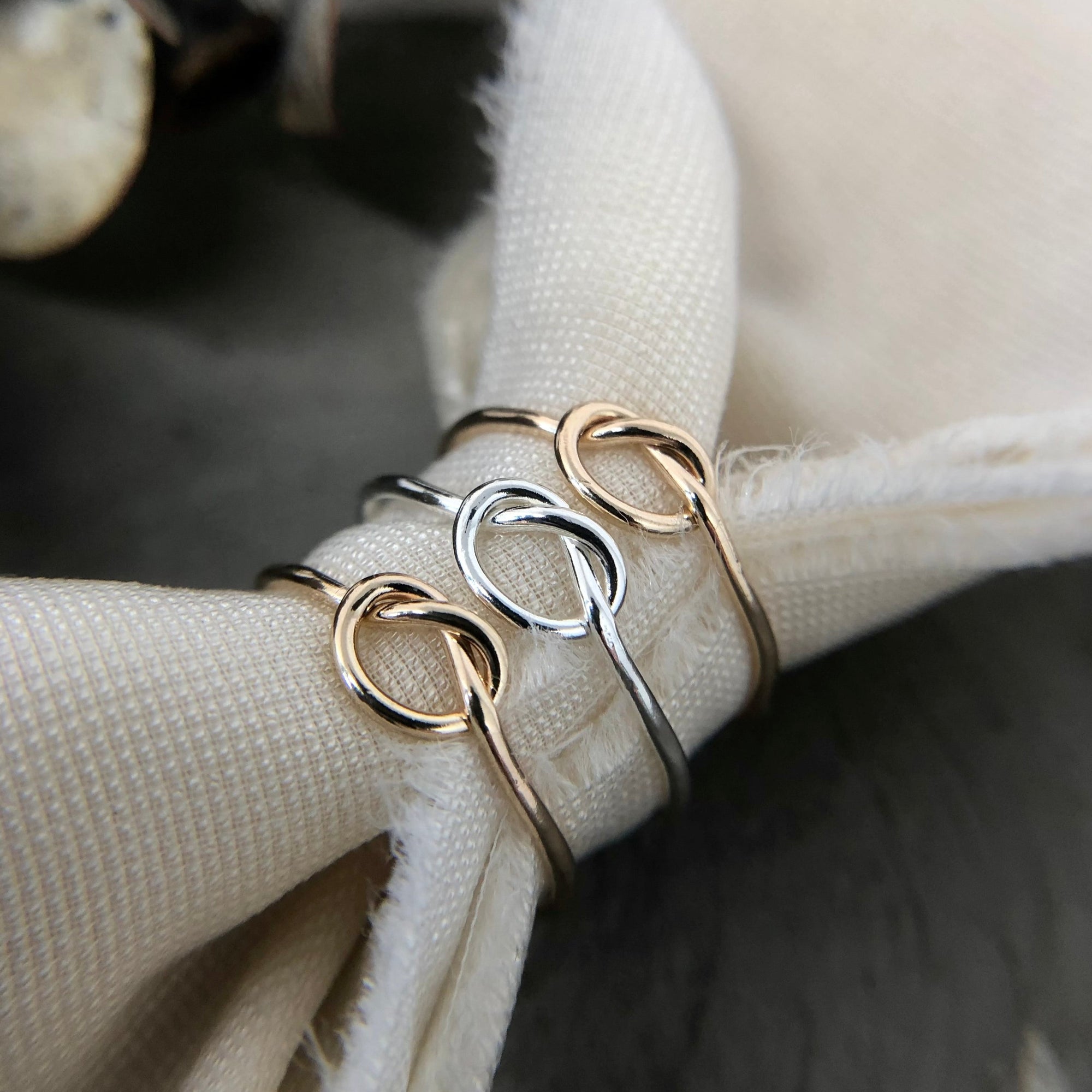 Knot Ring