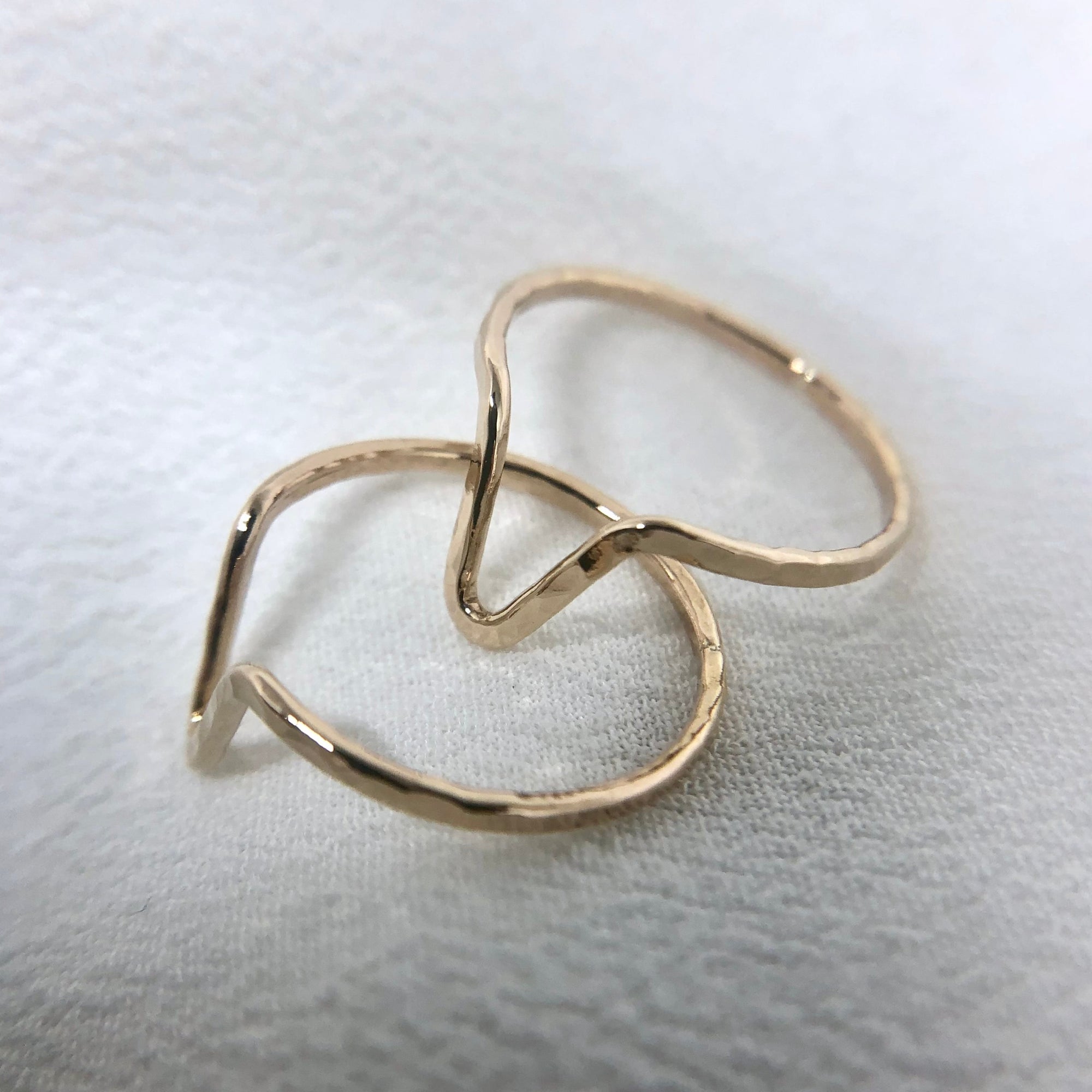 Curved Band, 14K Gold