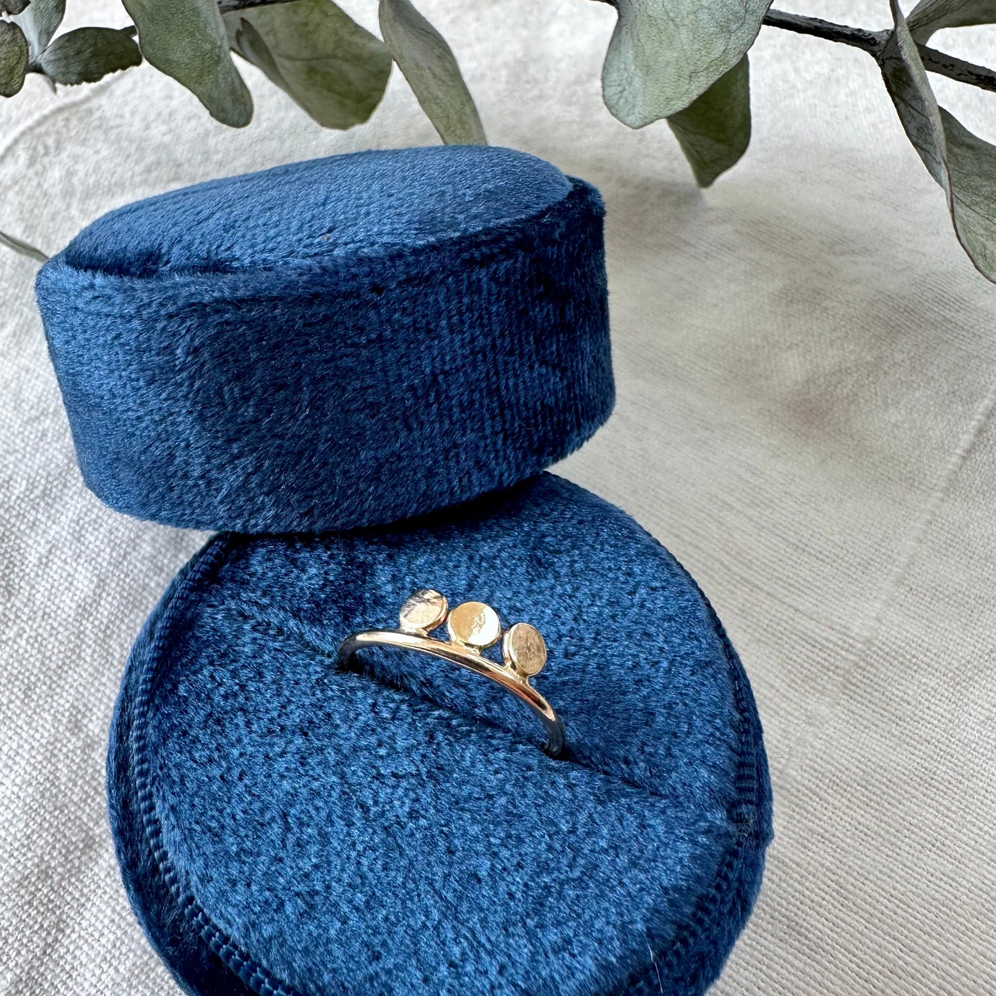 Pebble Ring, 14K Gold